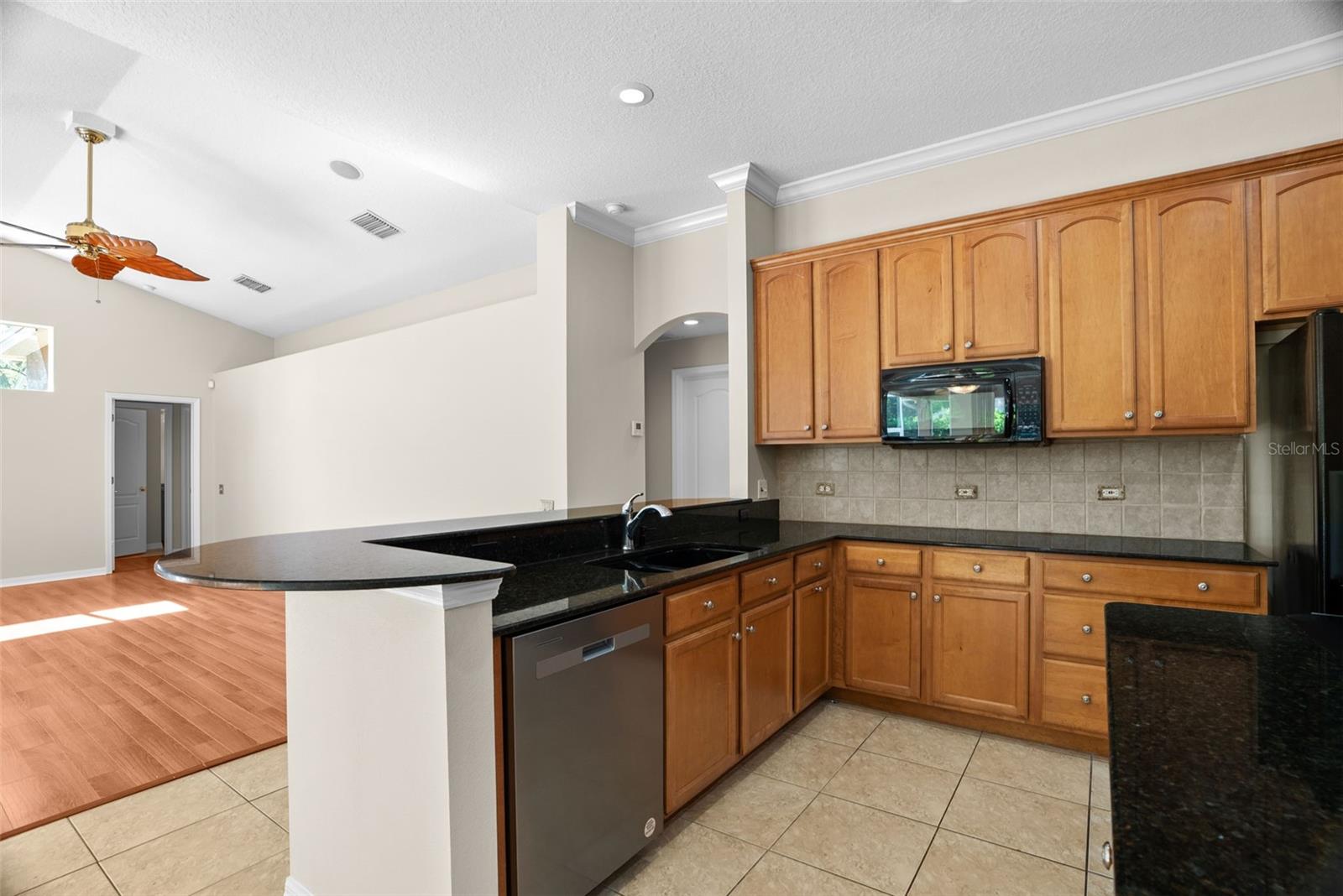 VILLAROSA N - Residential Lease