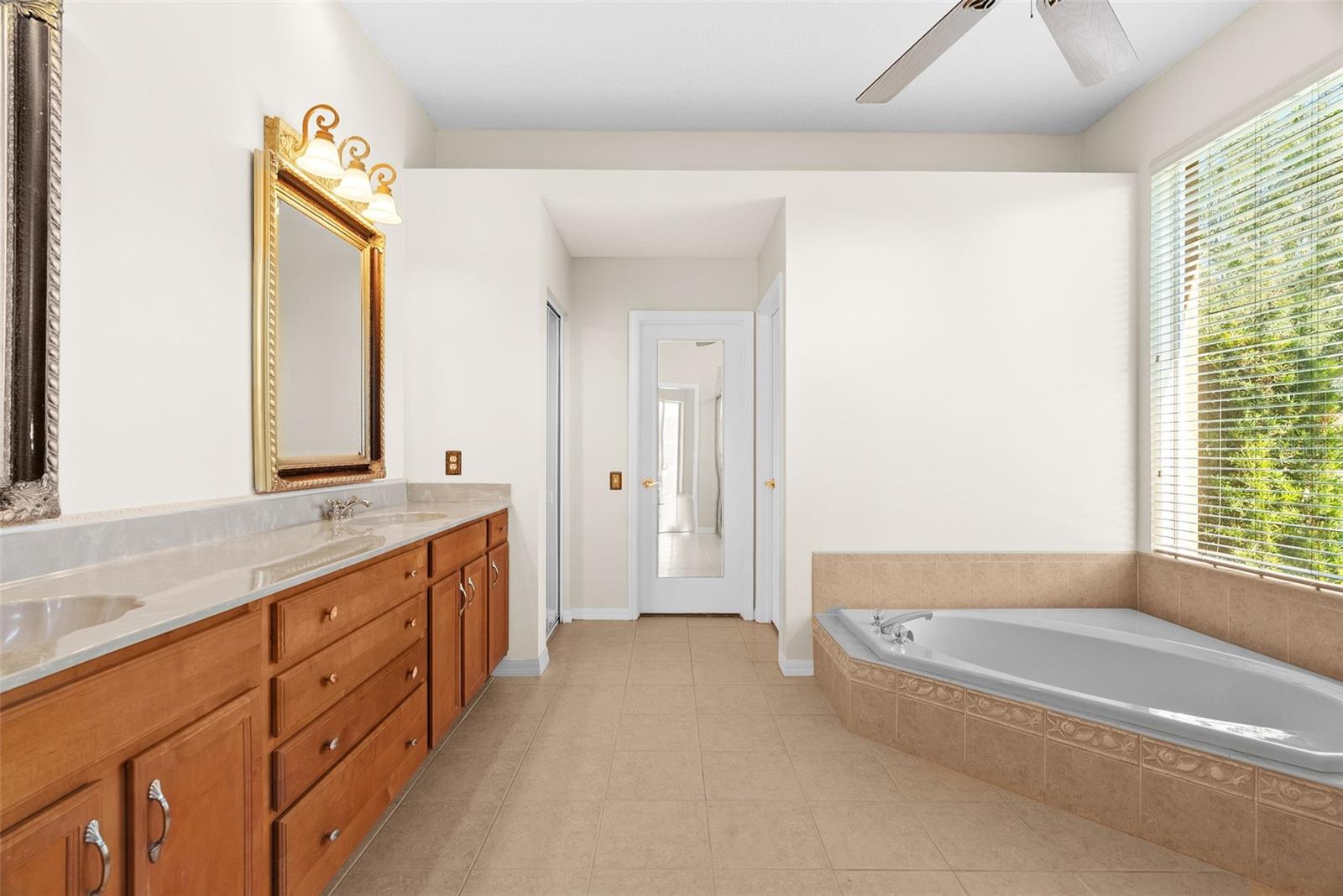 VILLAROSA N - Residential Lease