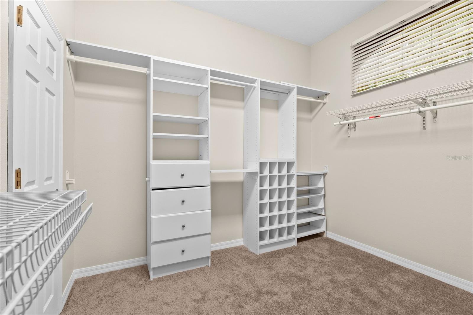 VILLAROSA N - Residential Lease
