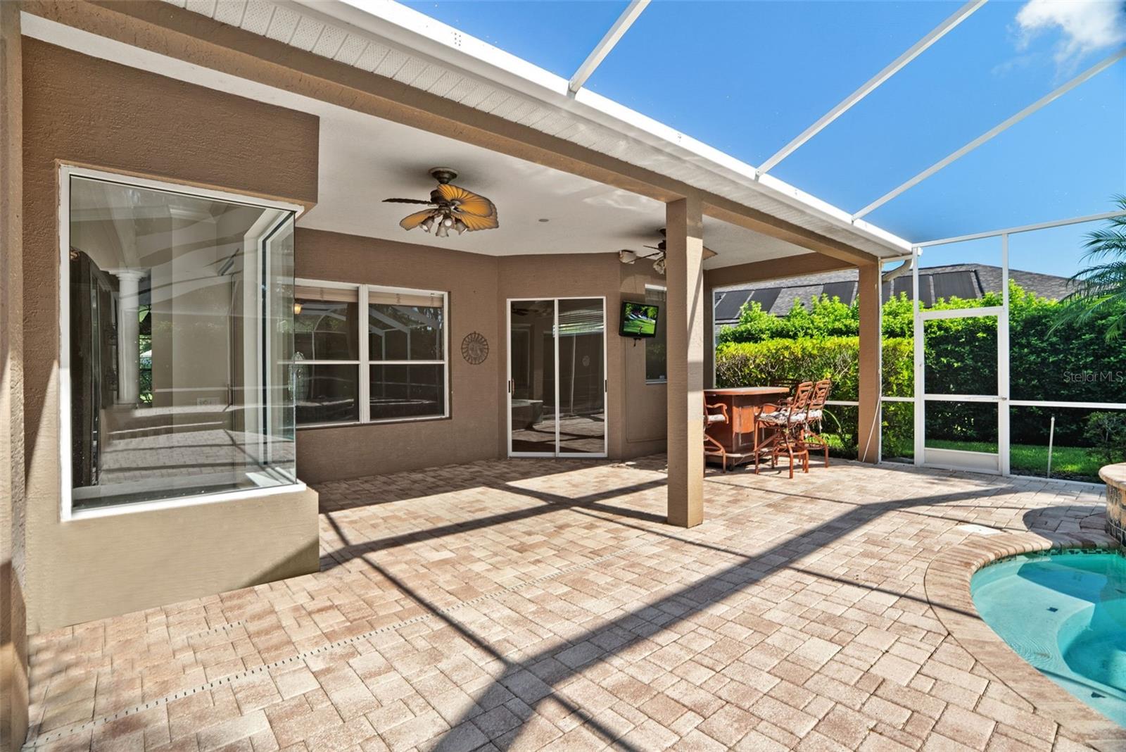 VILLAROSA N - Residential Lease