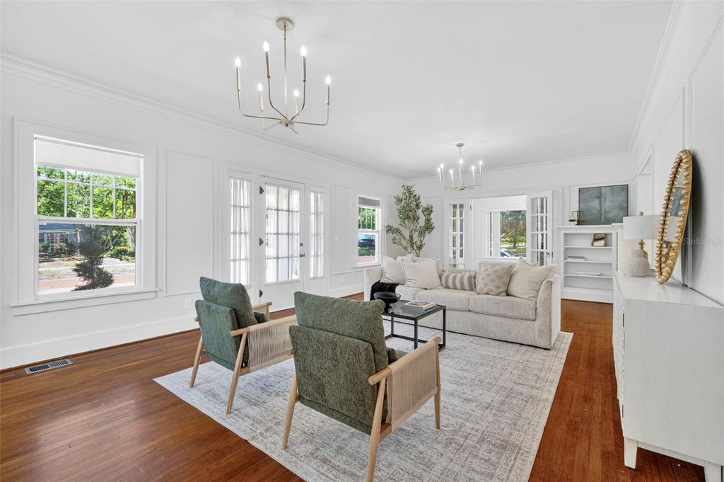 Photo of 7602 Dartmouth Avenue N, St Petersburg, FL 33710 (MLS # TB8509967)