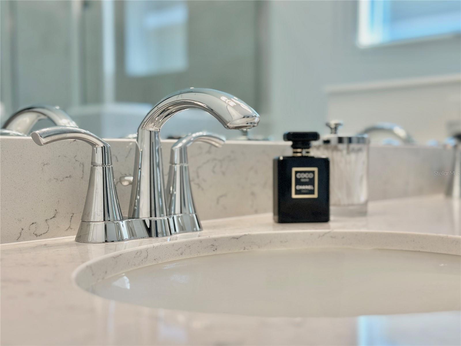 PIONEER RANCH - Residential