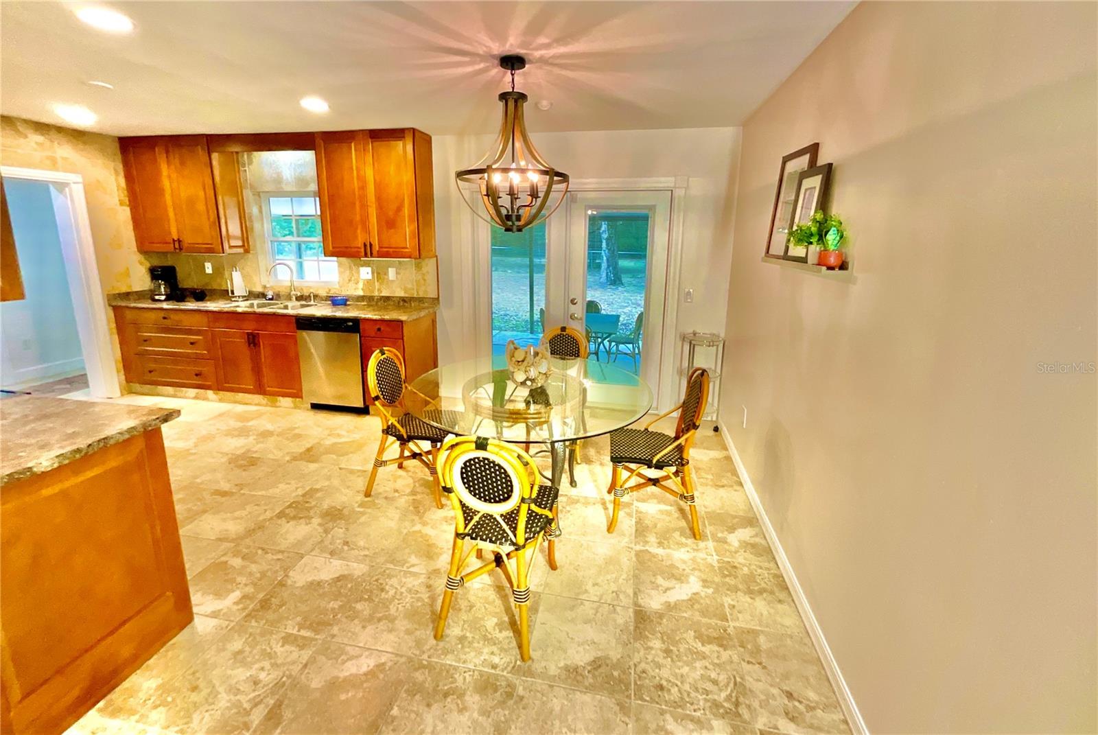 ORANGE HEIGHTS - Residential