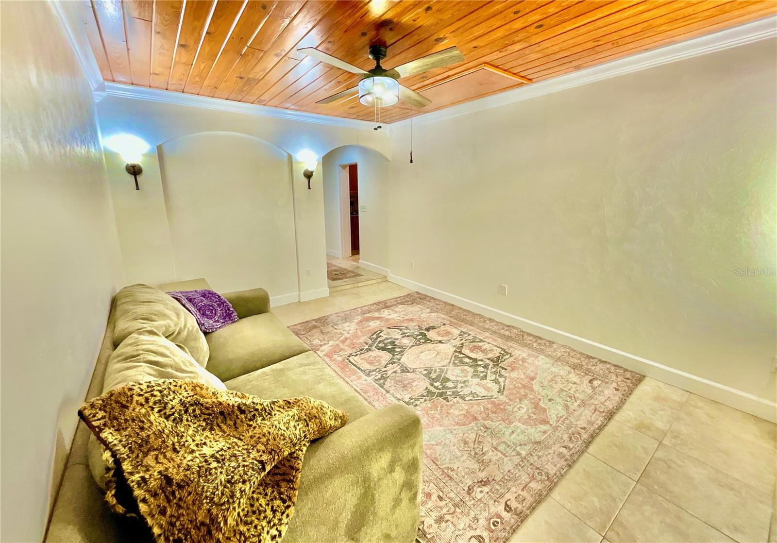 ORANGE HEIGHTS - Residential