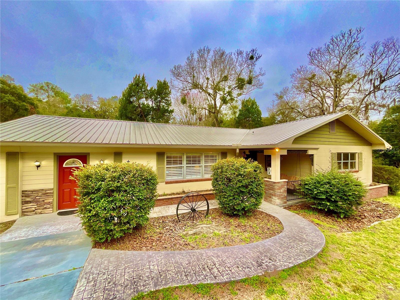 ORANGE HEIGHTS - Residential