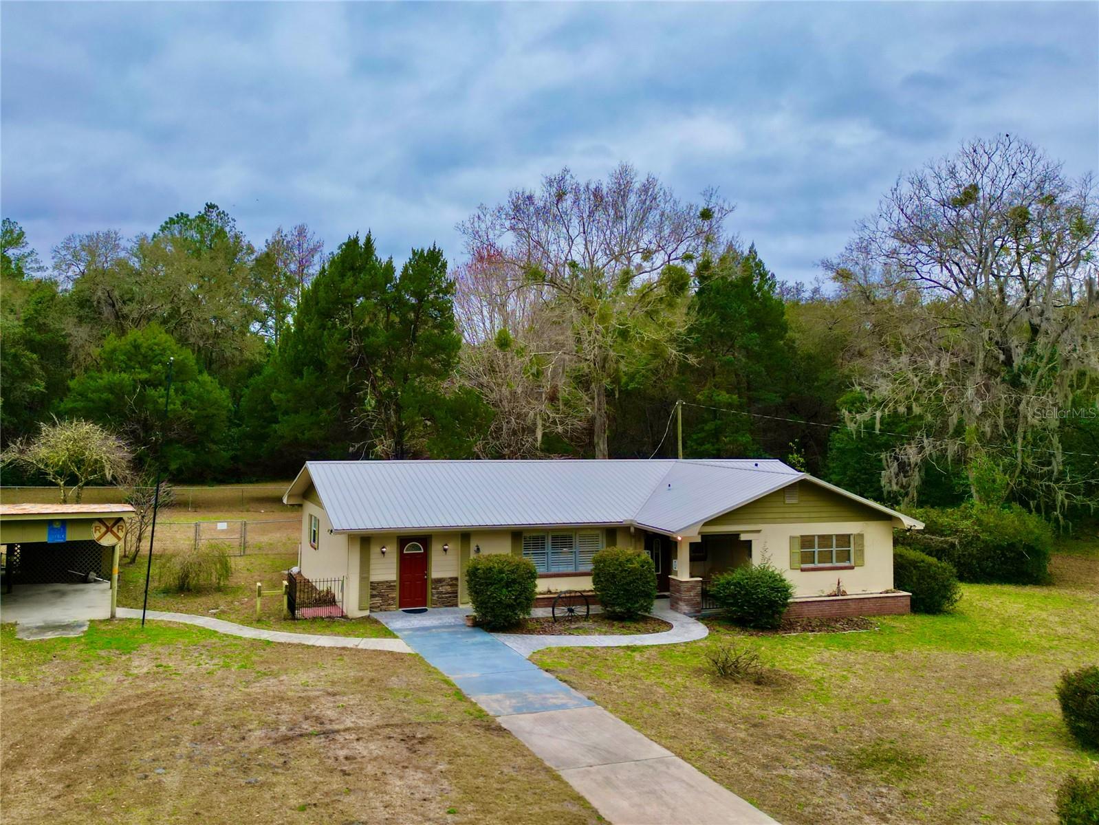 ORANGE HEIGHTS - Residential