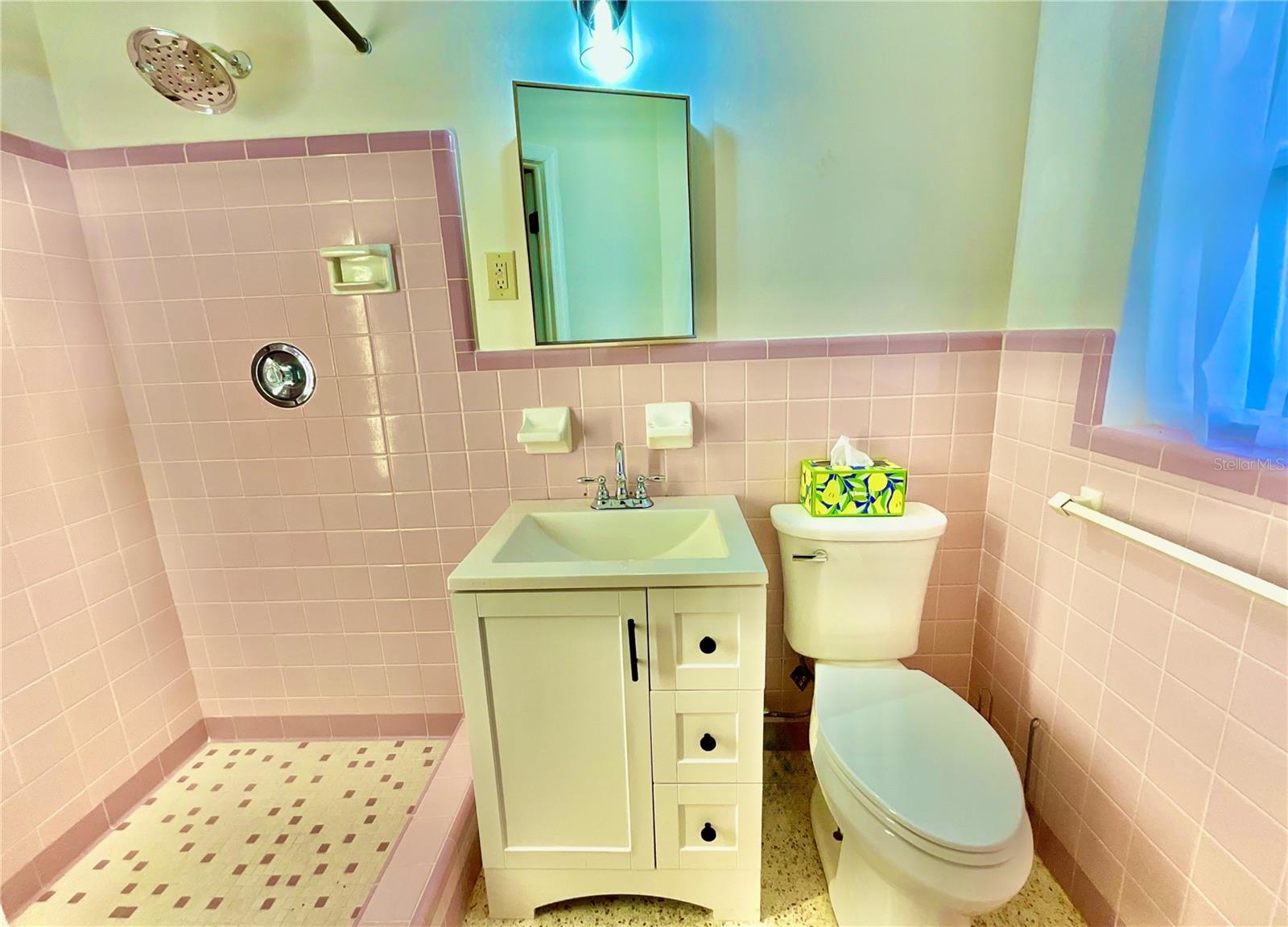 ORANGE HEIGHTS - Residential