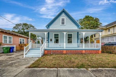 A home in TAMPA