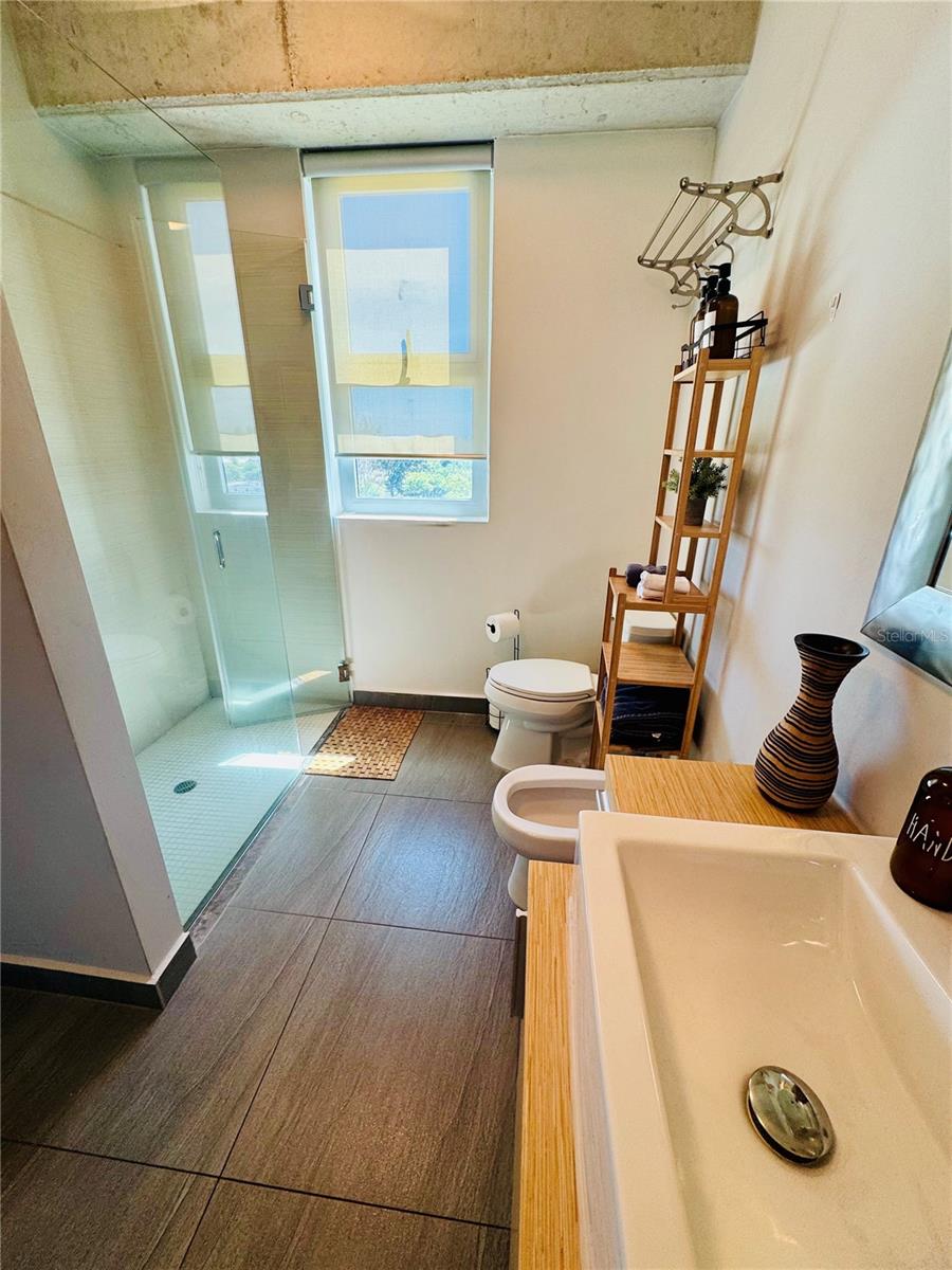 ATLANTIS - Residential