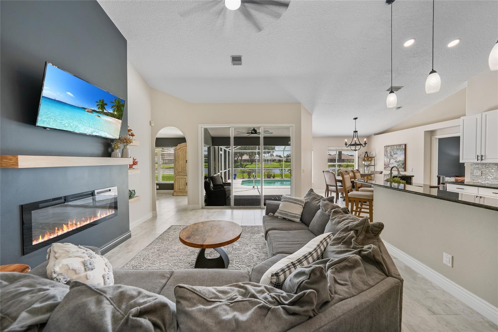 2226 CHARLESTON PARK DRIVE