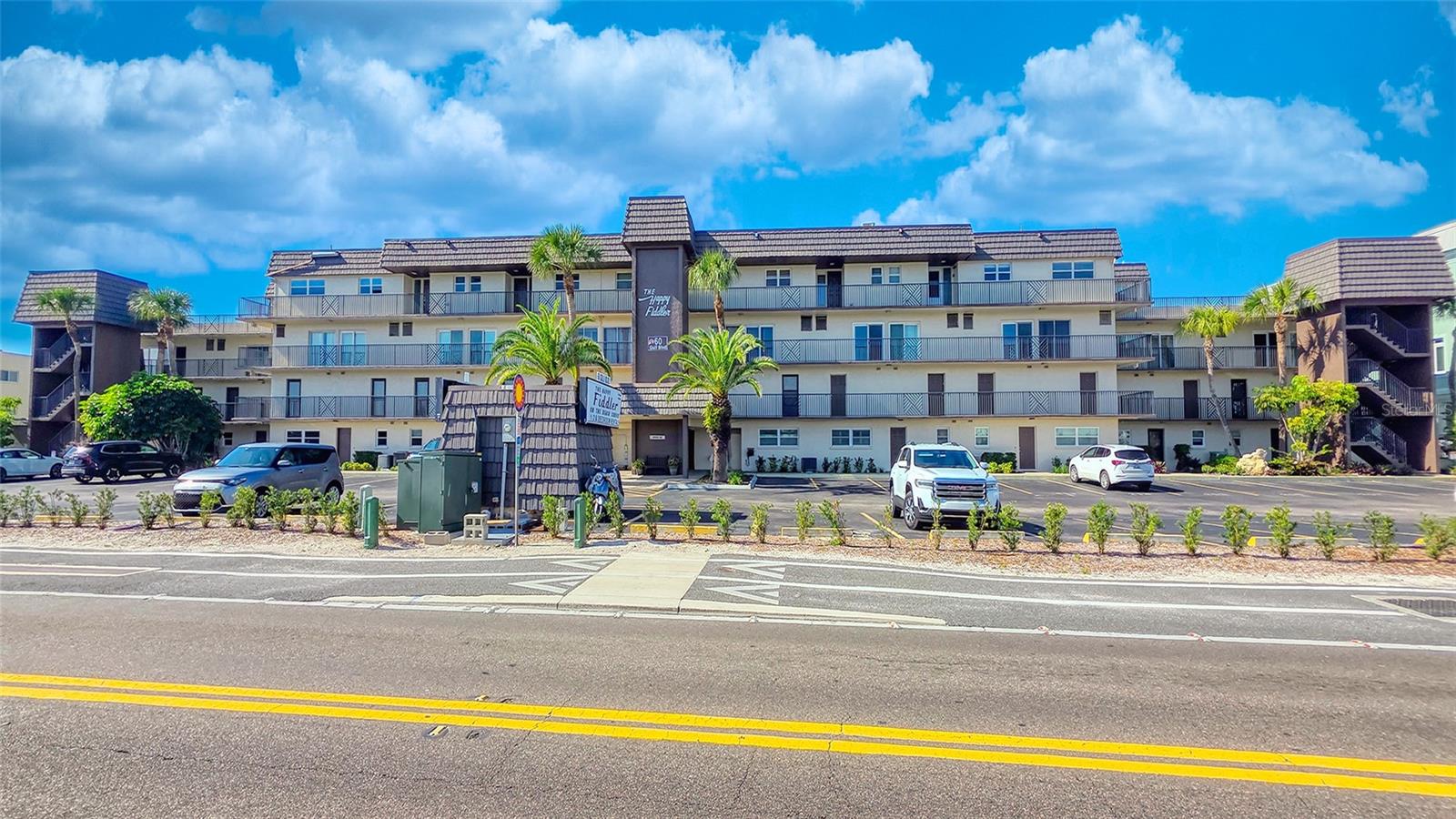 HAPPY FIDDLER CONDO THE - Residential