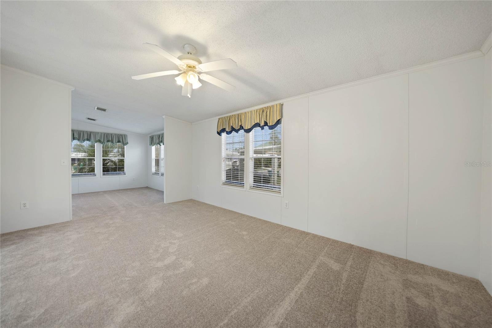 MAPLE LEAF ESTATES - Residential