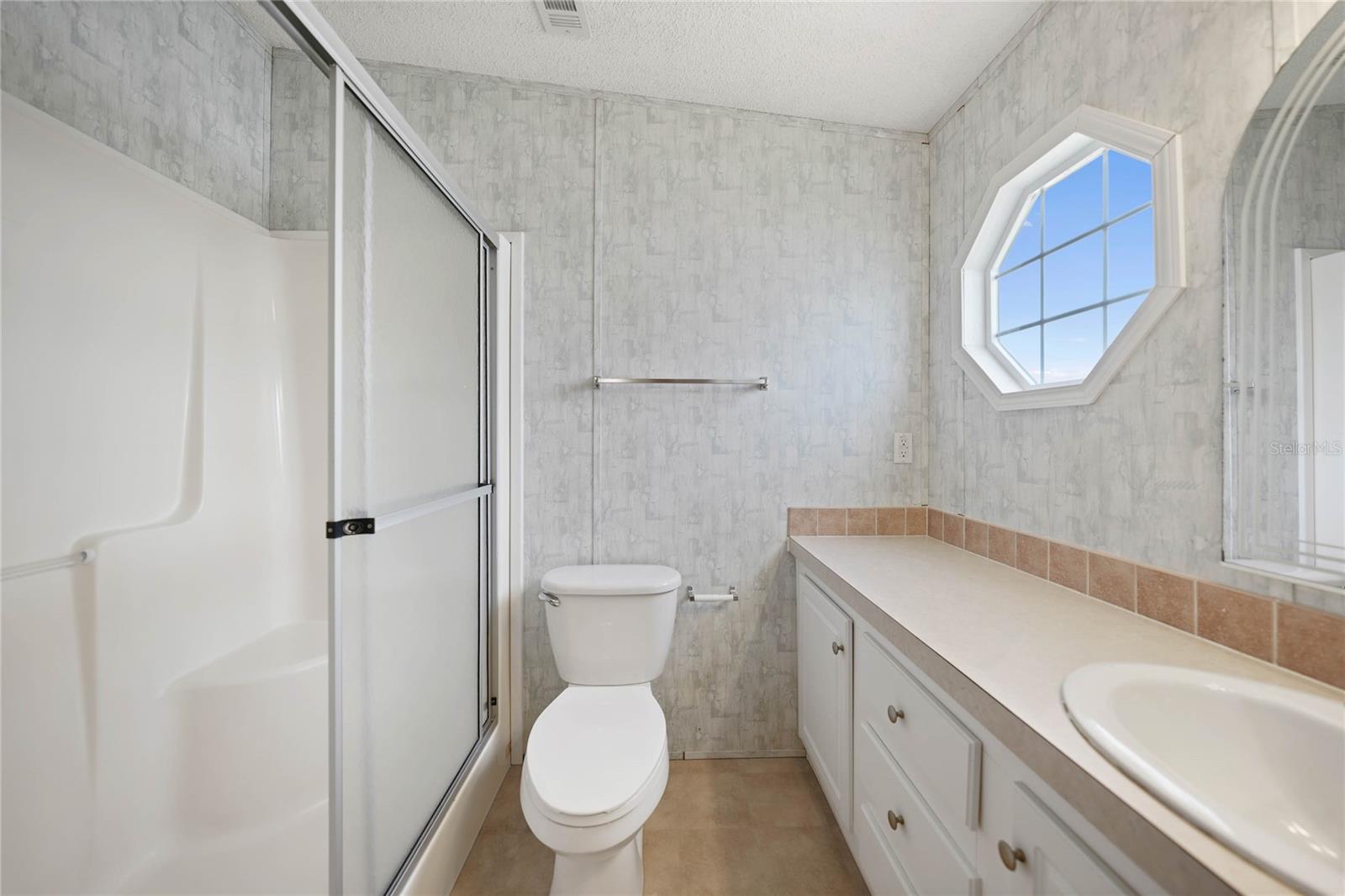 MAPLE LEAF ESTATES - Residential