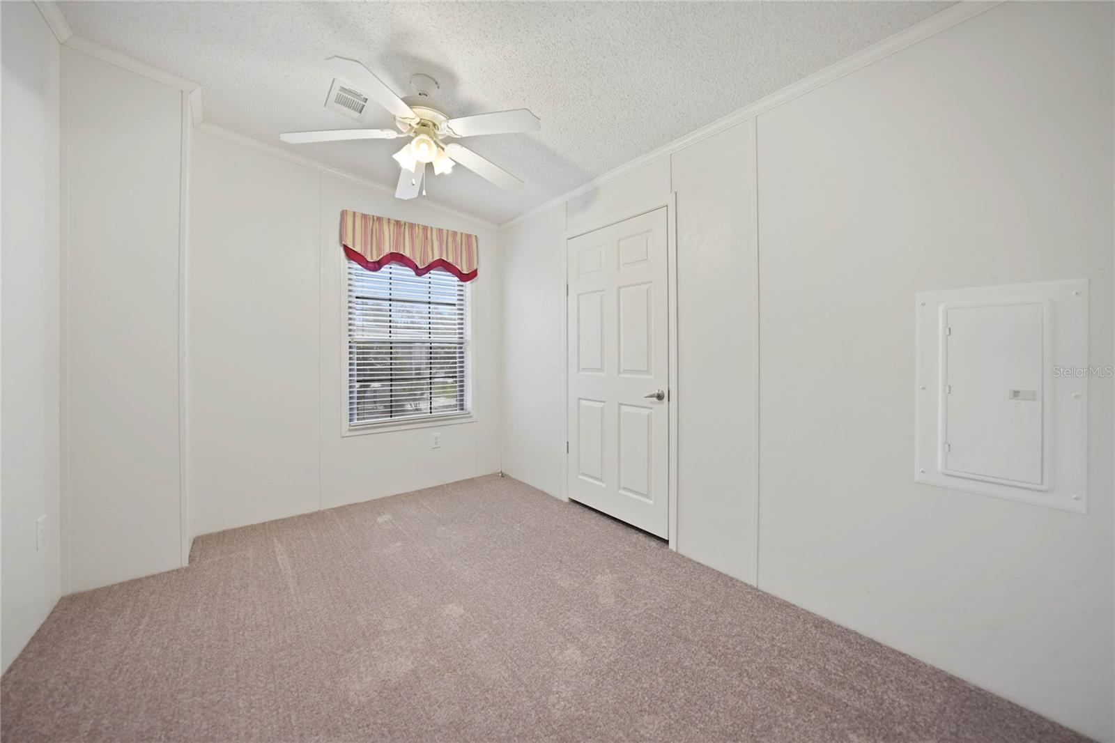 MAPLE LEAF ESTATES - Residential