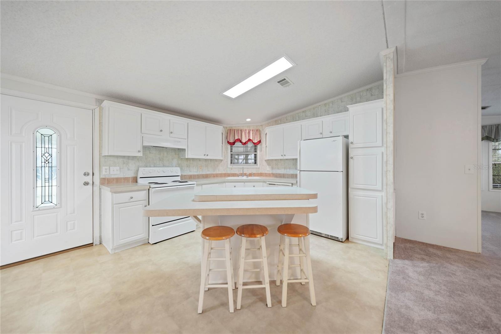 2100 KINGS HIGHWAY 517