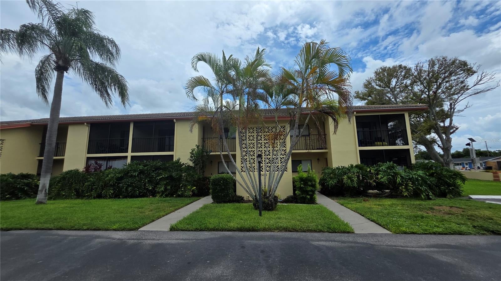 2415 BAYSHORE GARDENS PARKWAY 7