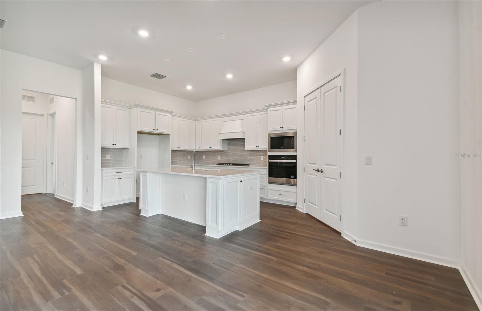 RIVERSONG PH I - Residential