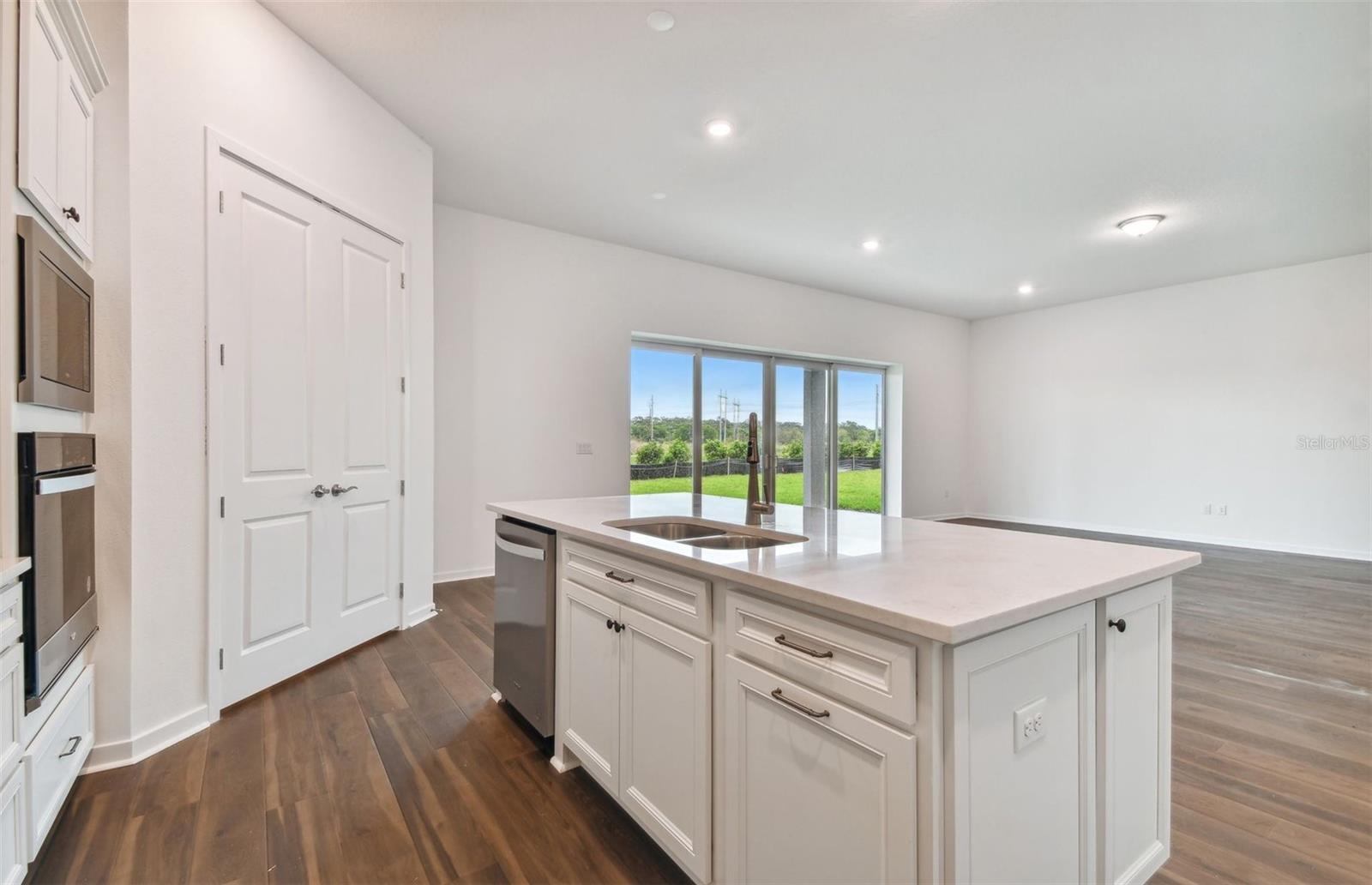 RIVERSONG PH I - Residential