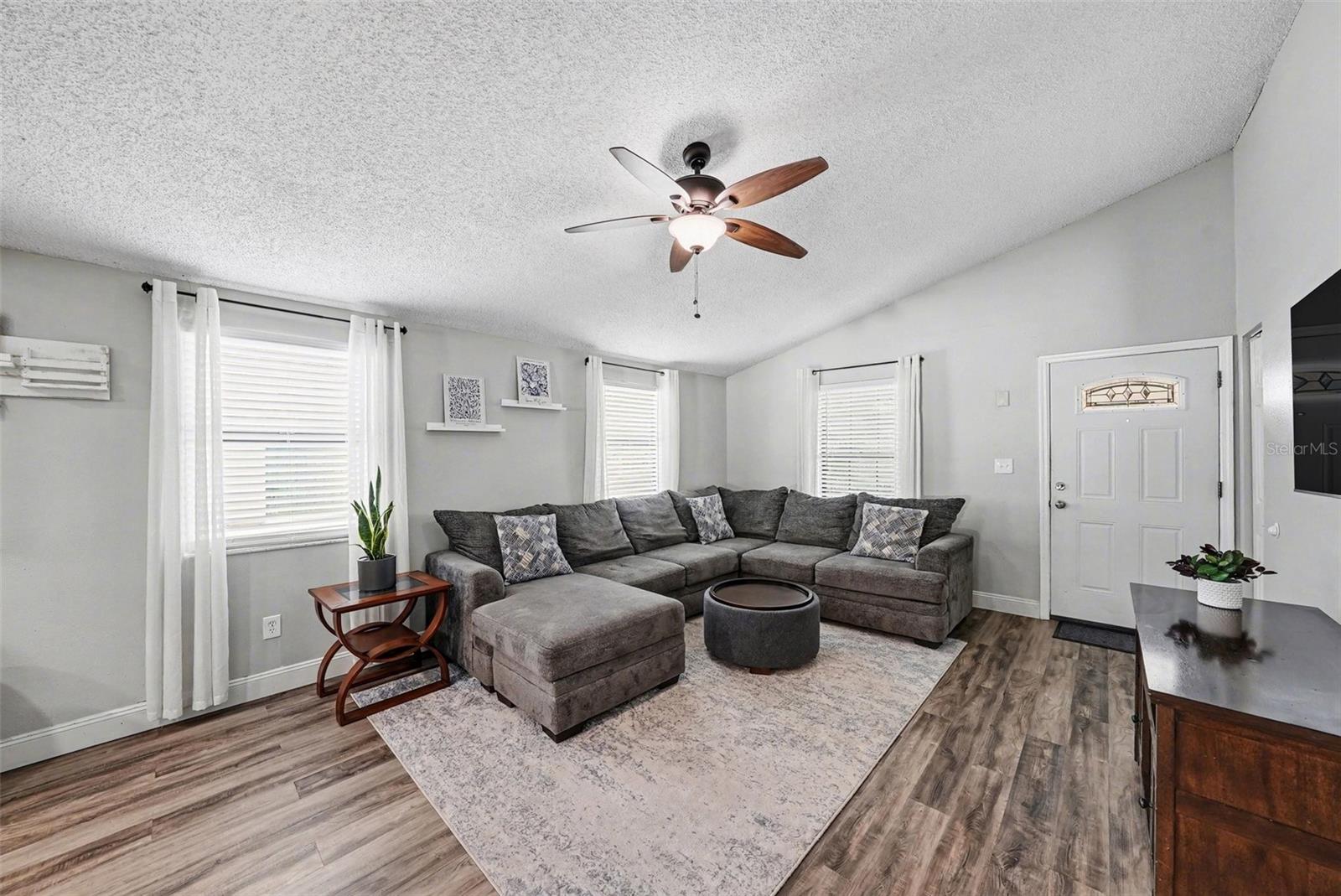 INTERBAY - Residential