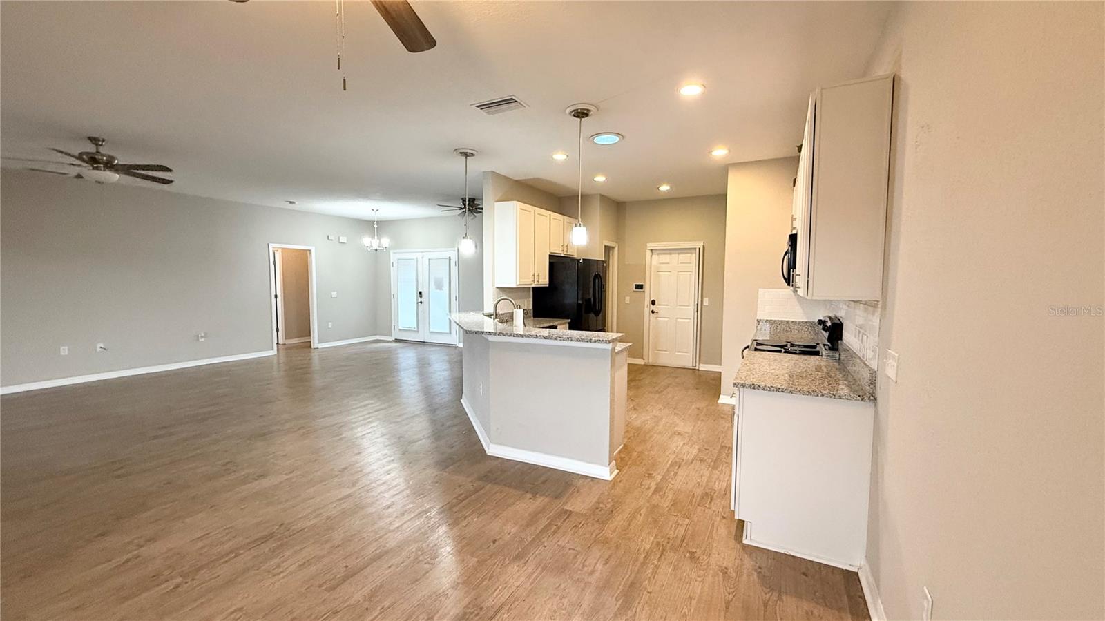 LAKE ASHTON WEST PH 01 - Residential Lease