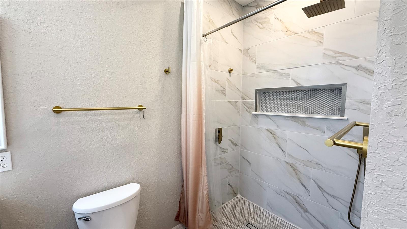 LAKE ASHTON WEST PH 01 - Residential Lease