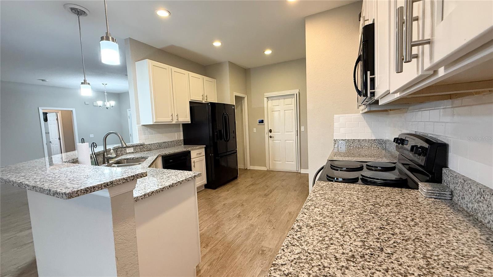 LAKE ASHTON WEST PH 01 - Residential Lease