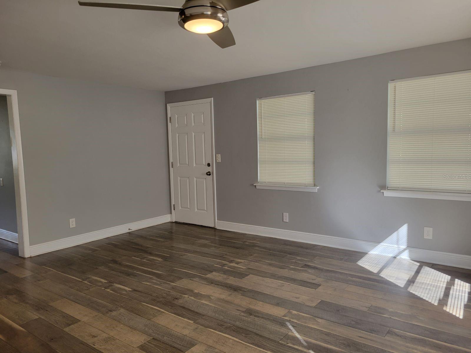 LARGO CENTRAL - Residential Lease