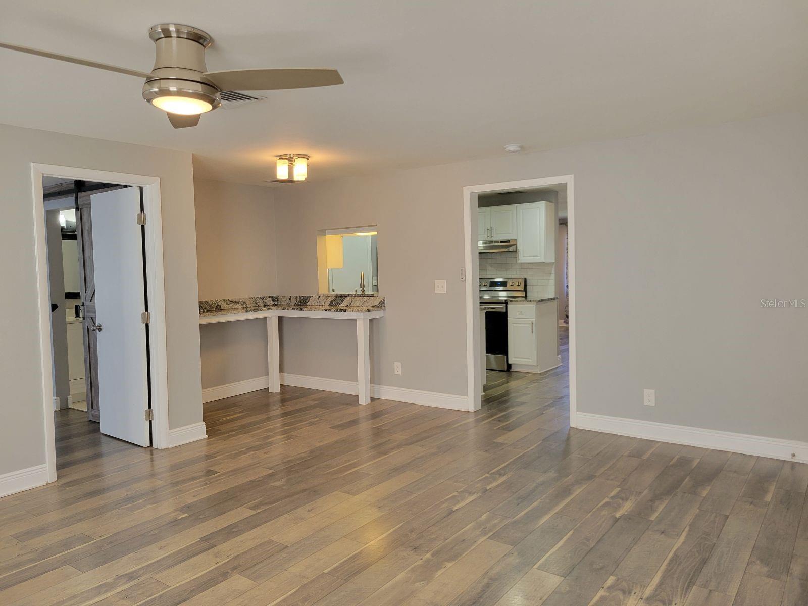 LARGO CENTRAL - Residential Lease