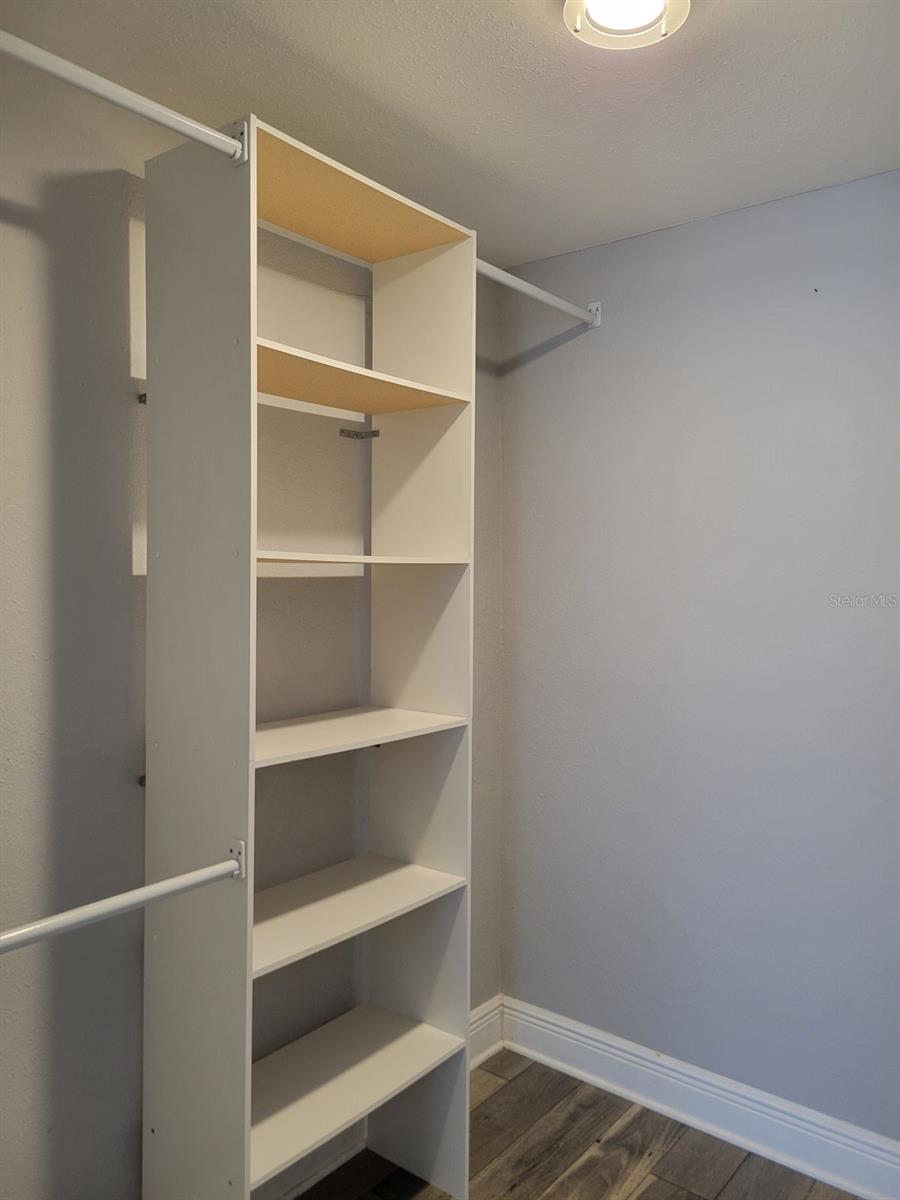 LARGO CENTRAL - Residential Lease