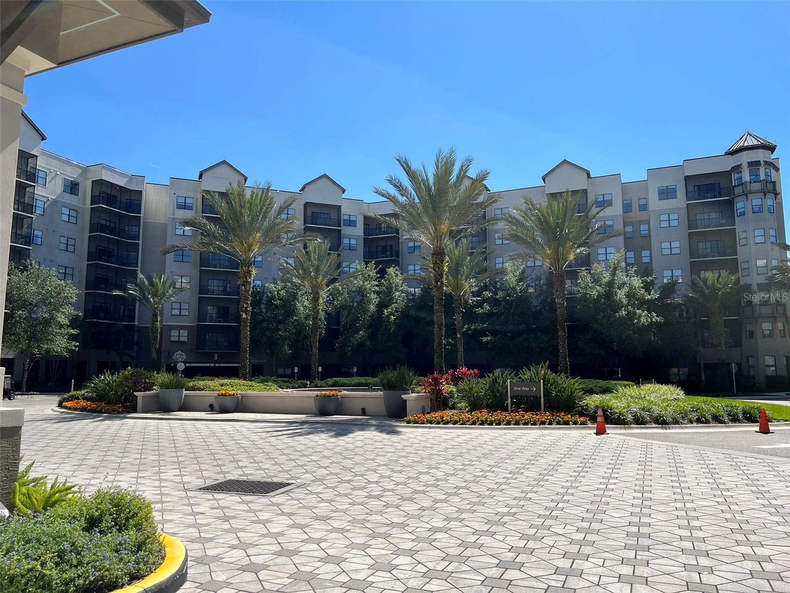 14501 GROVE RESORT AVE 2138