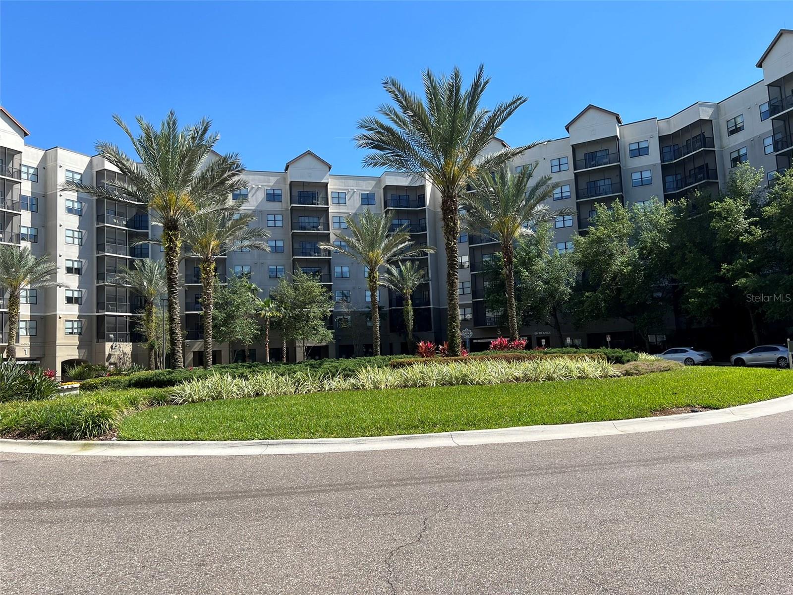 14501 GROVE RESORT AVE 2138