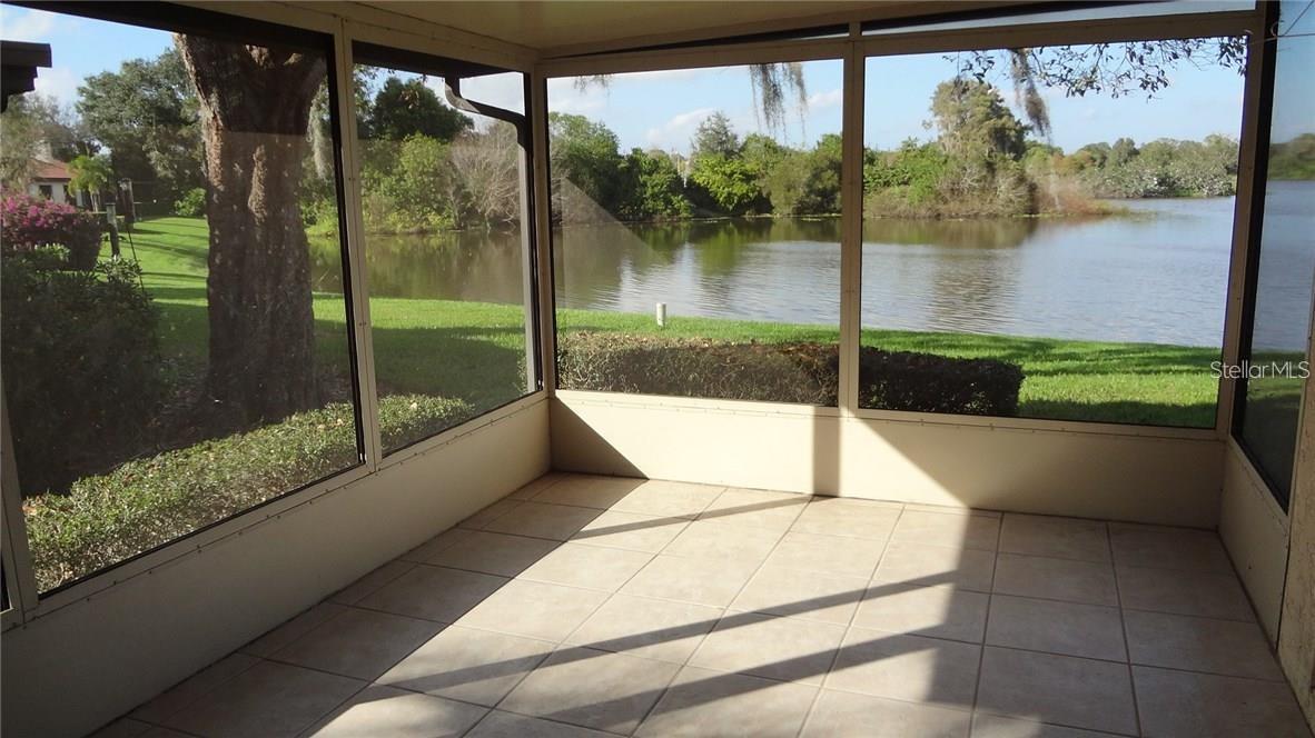 HAMMOCKS IV - Residential Lease