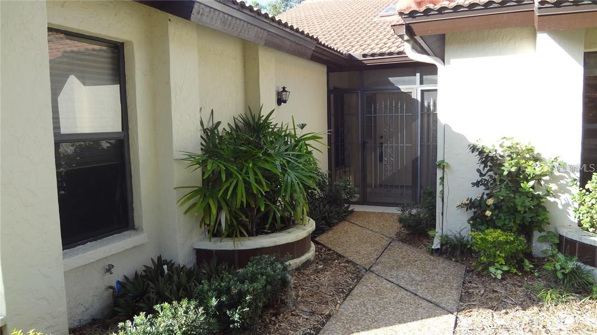 HAMMOCKS IV - Residential Lease