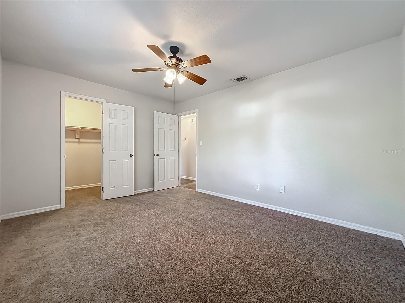 JESSICA MANOR - Residential