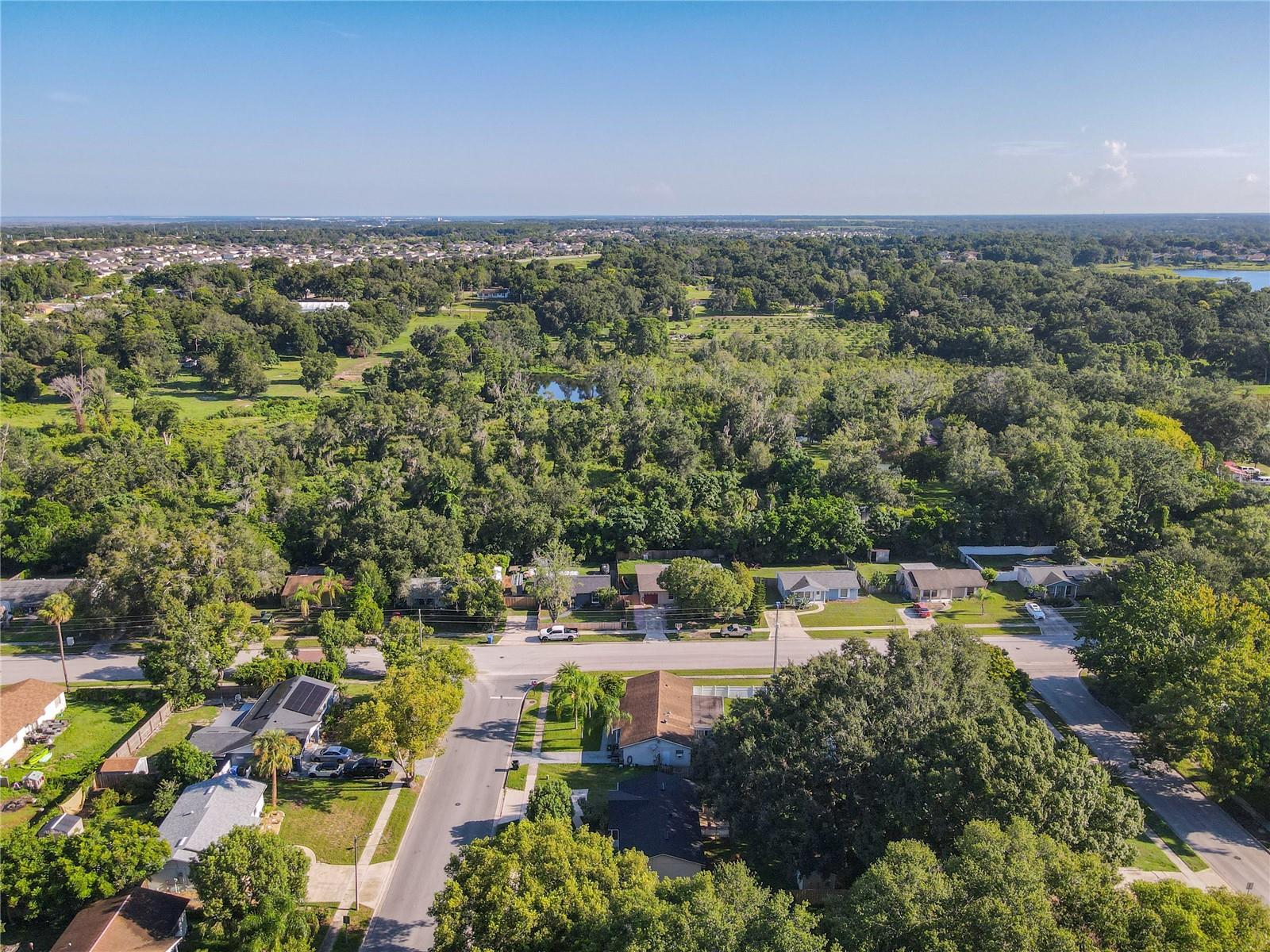 JESSICA MANOR - Residential