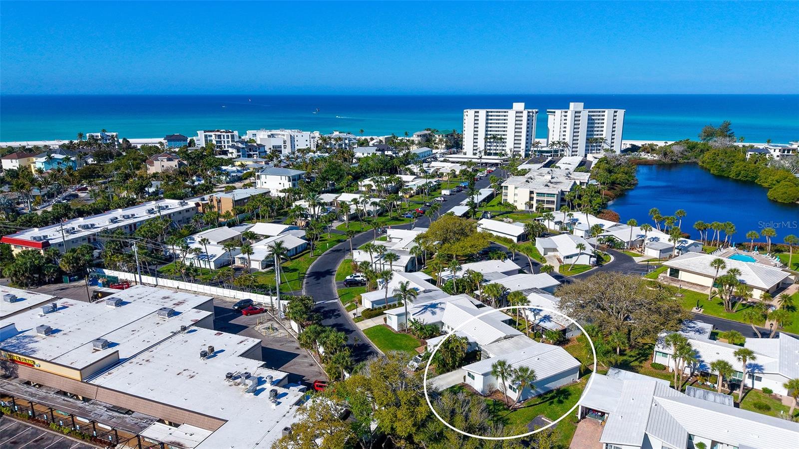 131 WHISPERING SANDS CIRCLE V33