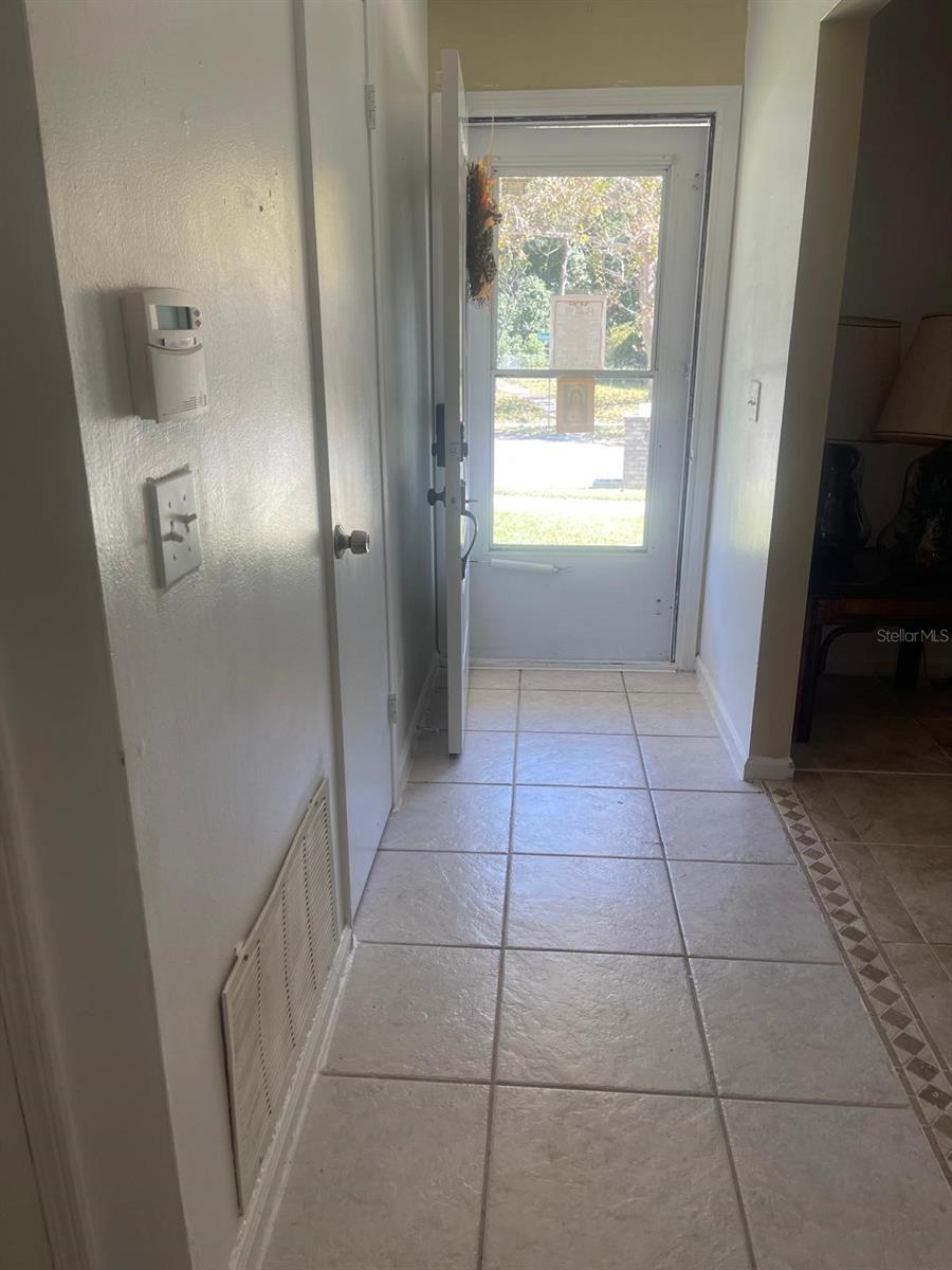 COUNTRY CREEK - Residential