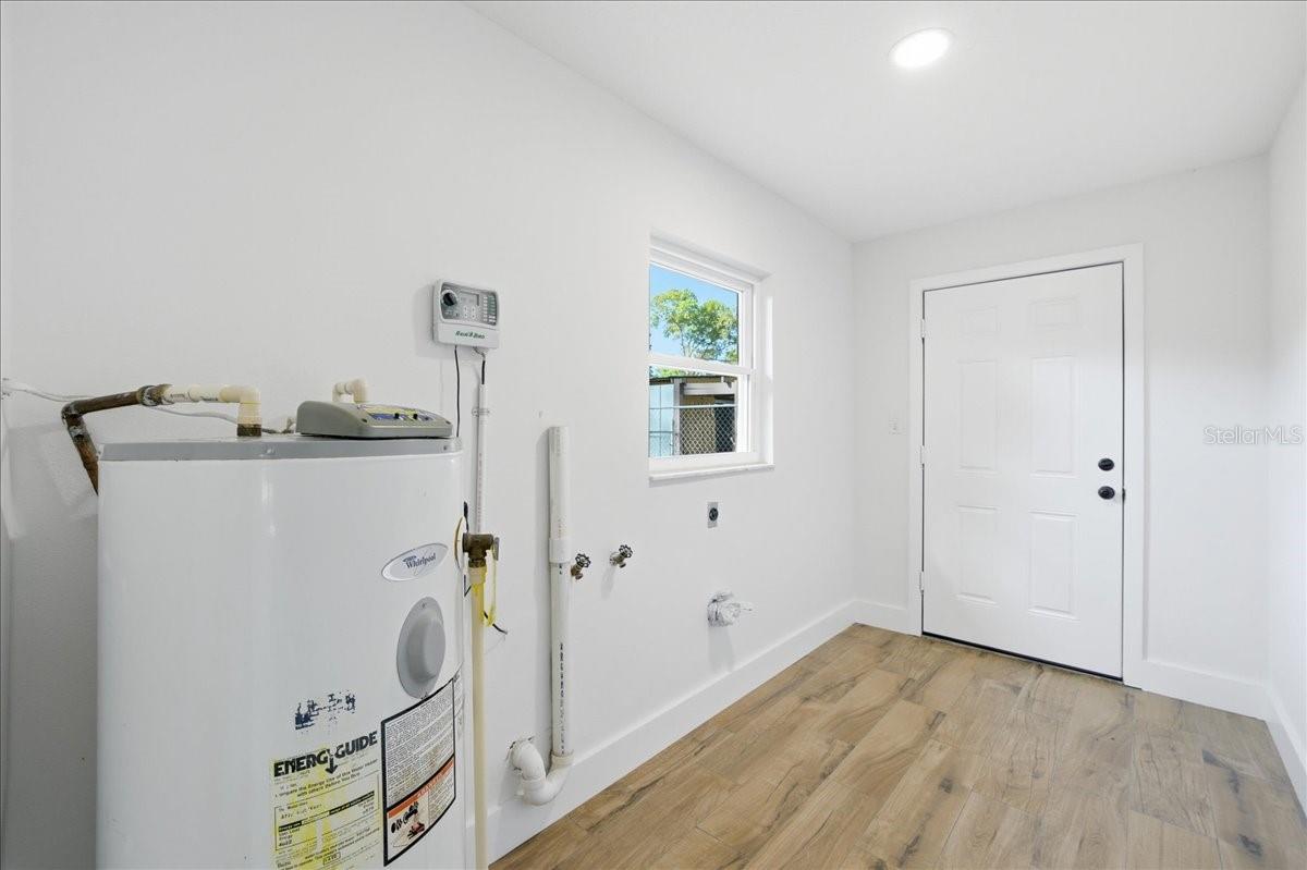 UNPLATTED - Residential