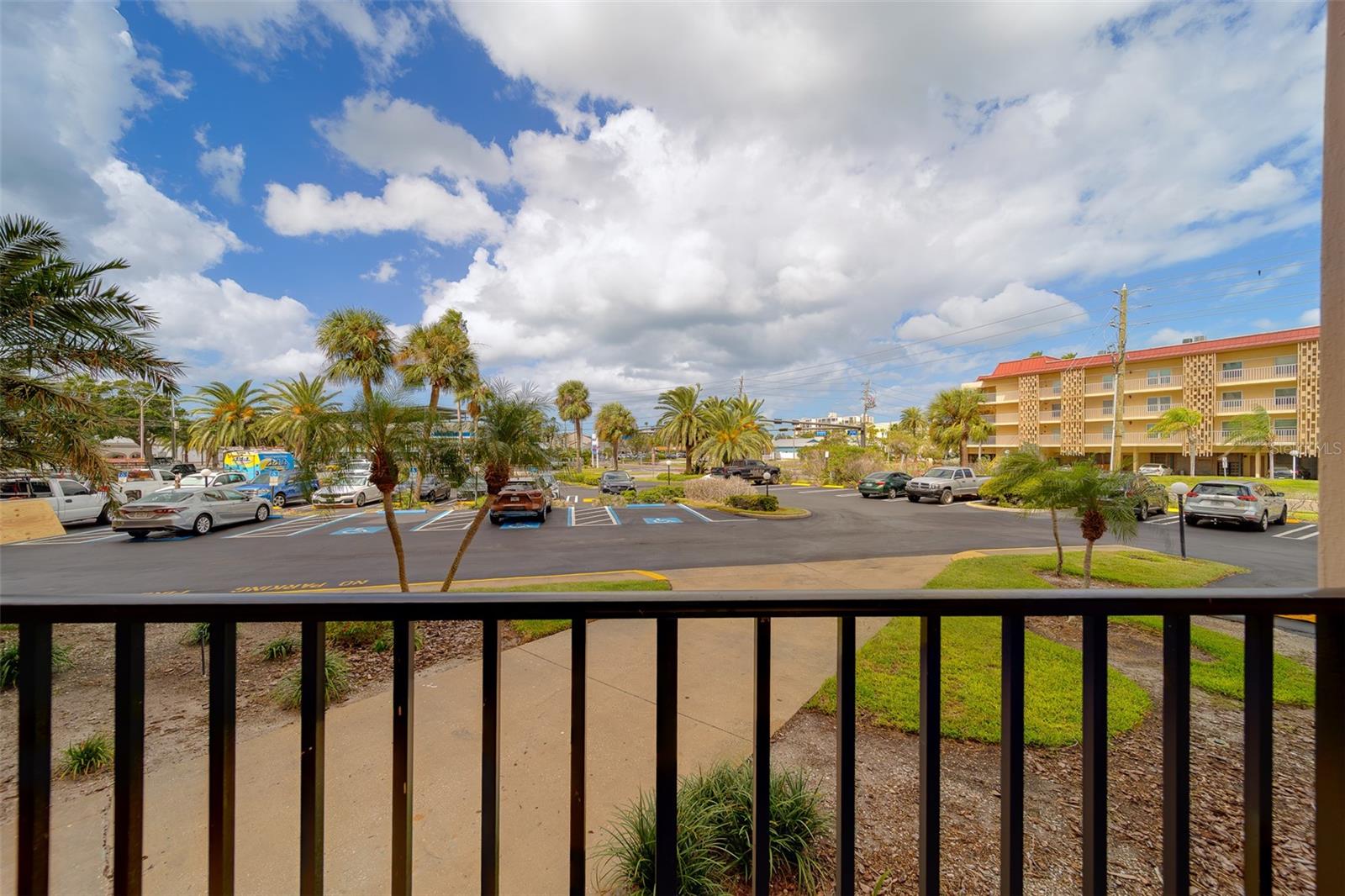 51 ISLAND WAY CONDO - Residential