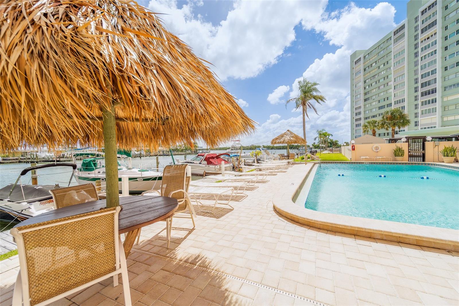 51 ISLAND WAY CONDO - Residential