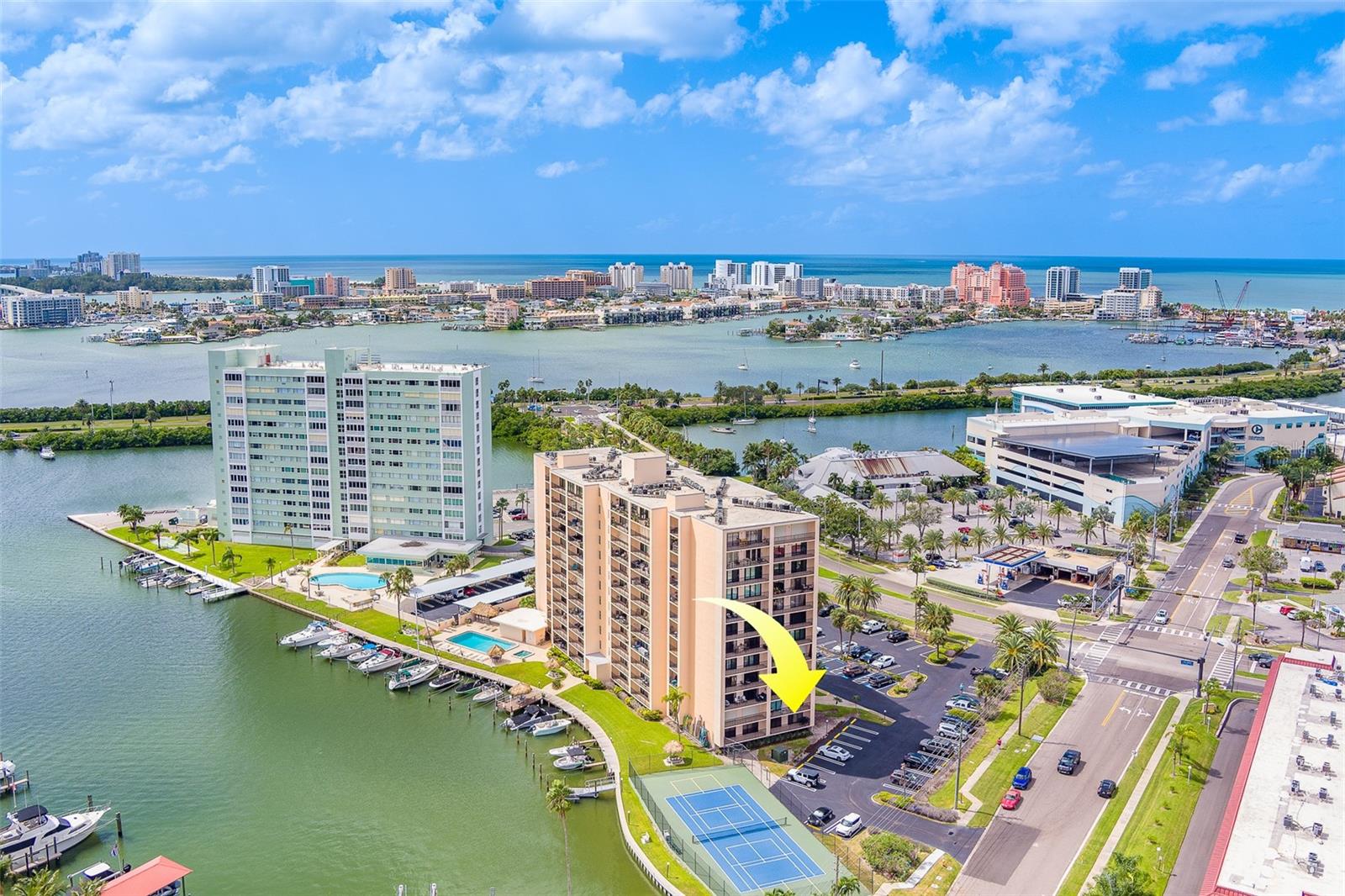 51 ISLAND WAY CONDO - Residential