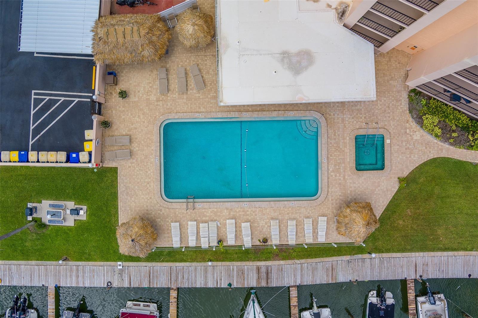 51 ISLAND WAY CONDO - Residential