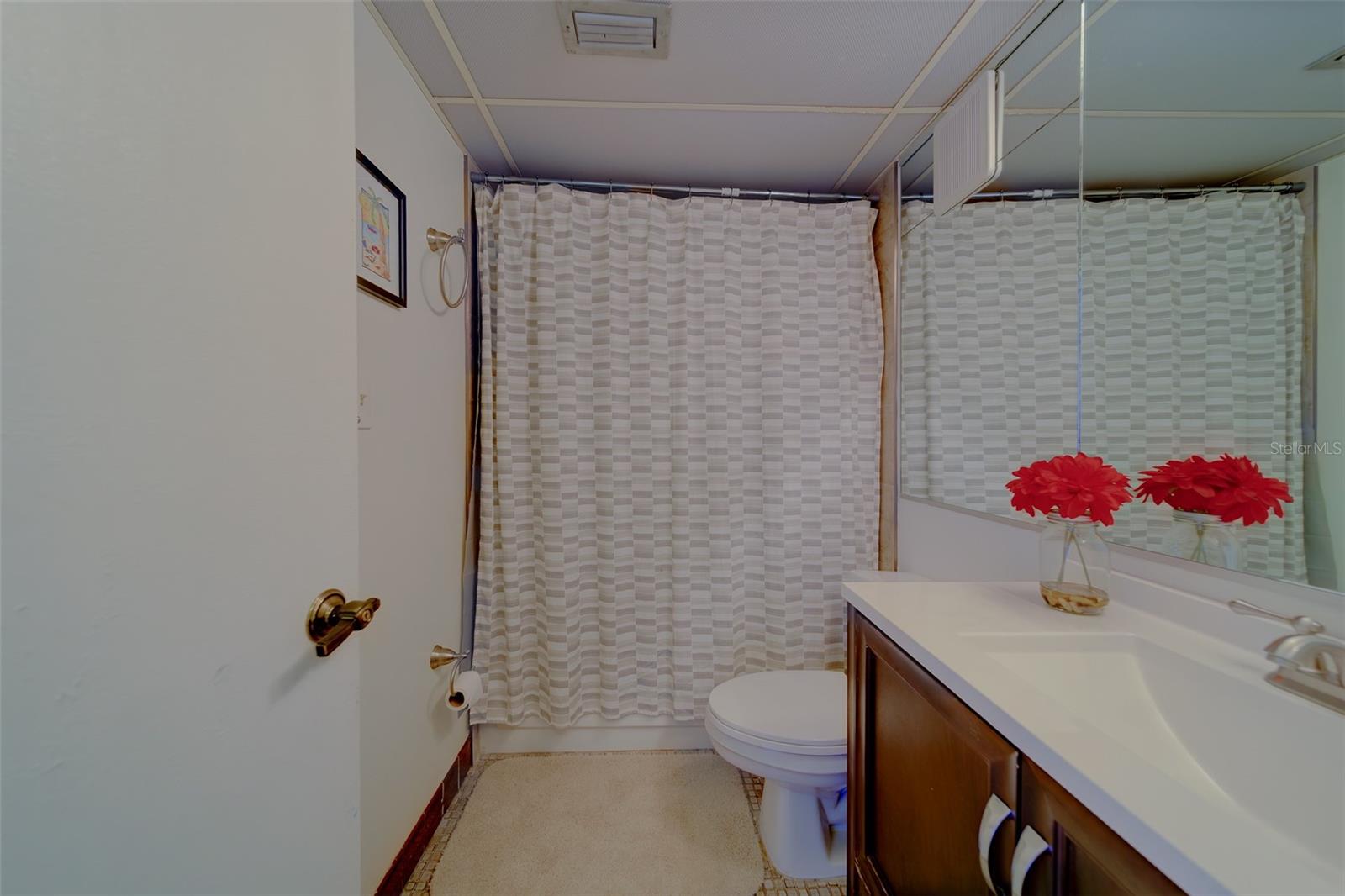 51 ISLAND WAY CONDO - Residential