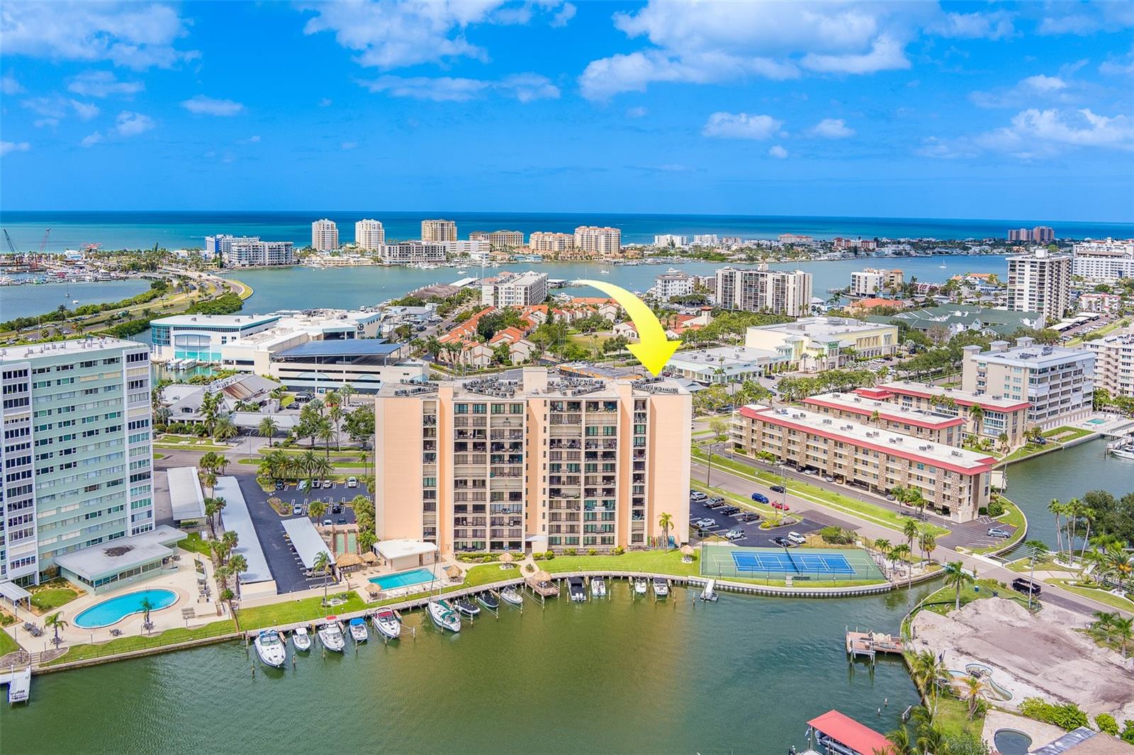 51 ISLAND WAY CONDO - Residential