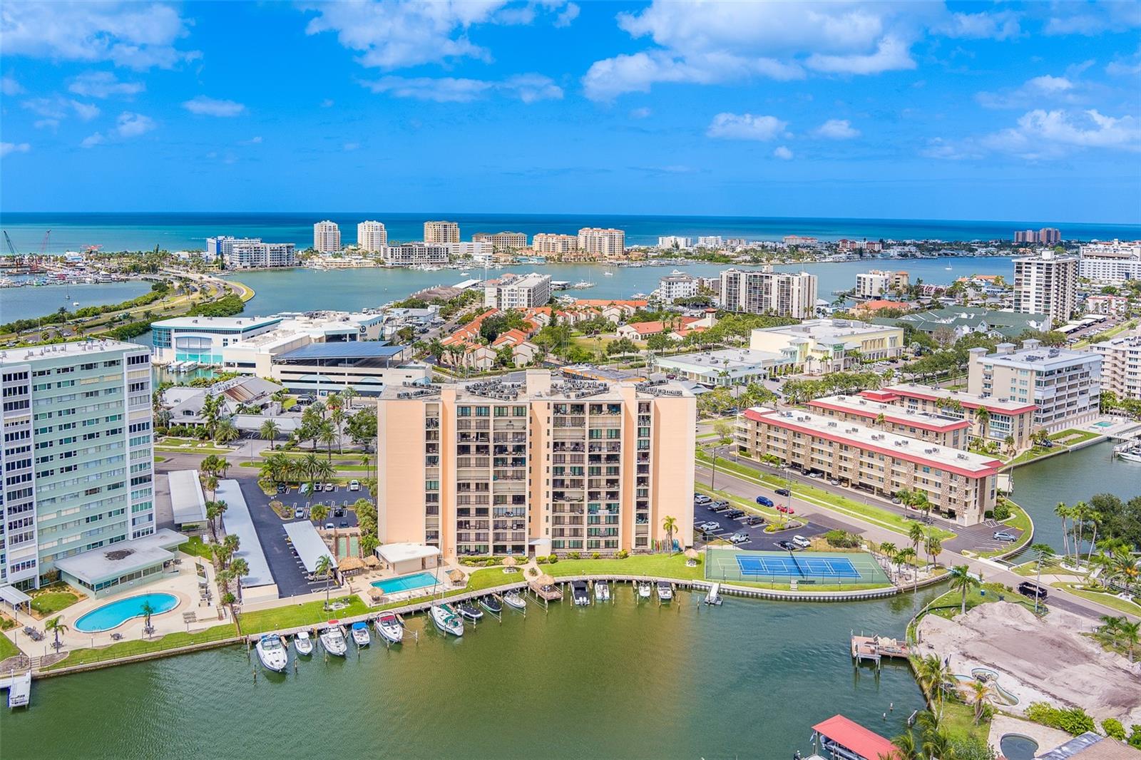 51 ISLAND WAY CONDO - Residential