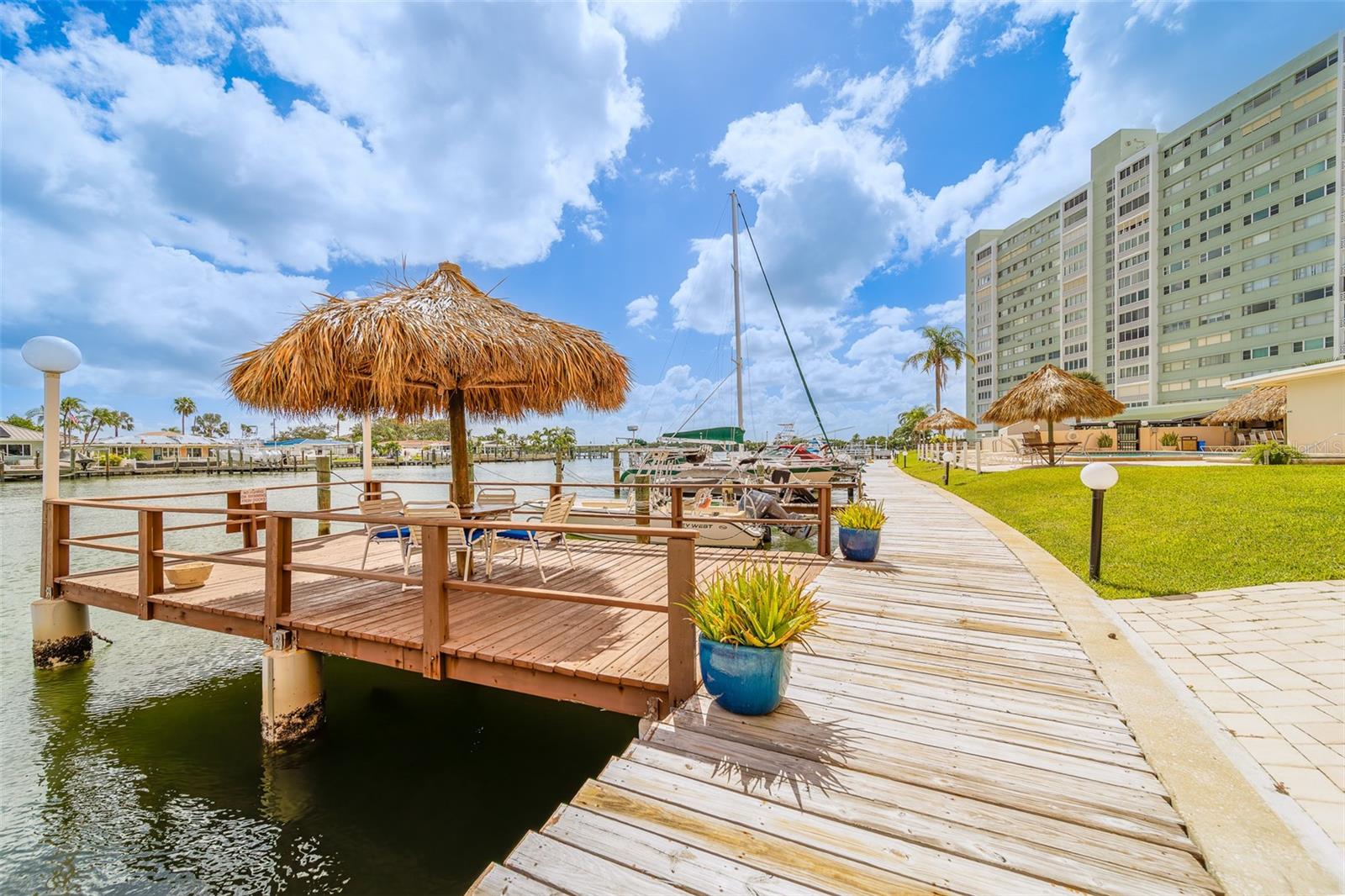 51 ISLAND WAY CONDO - Residential