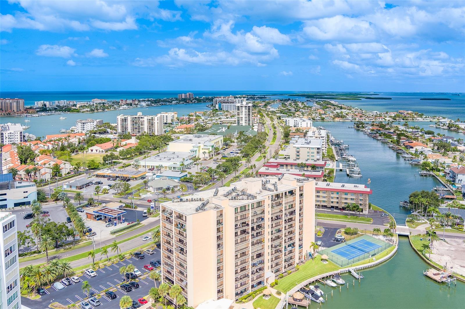 51 ISLAND WAY CONDO - Residential