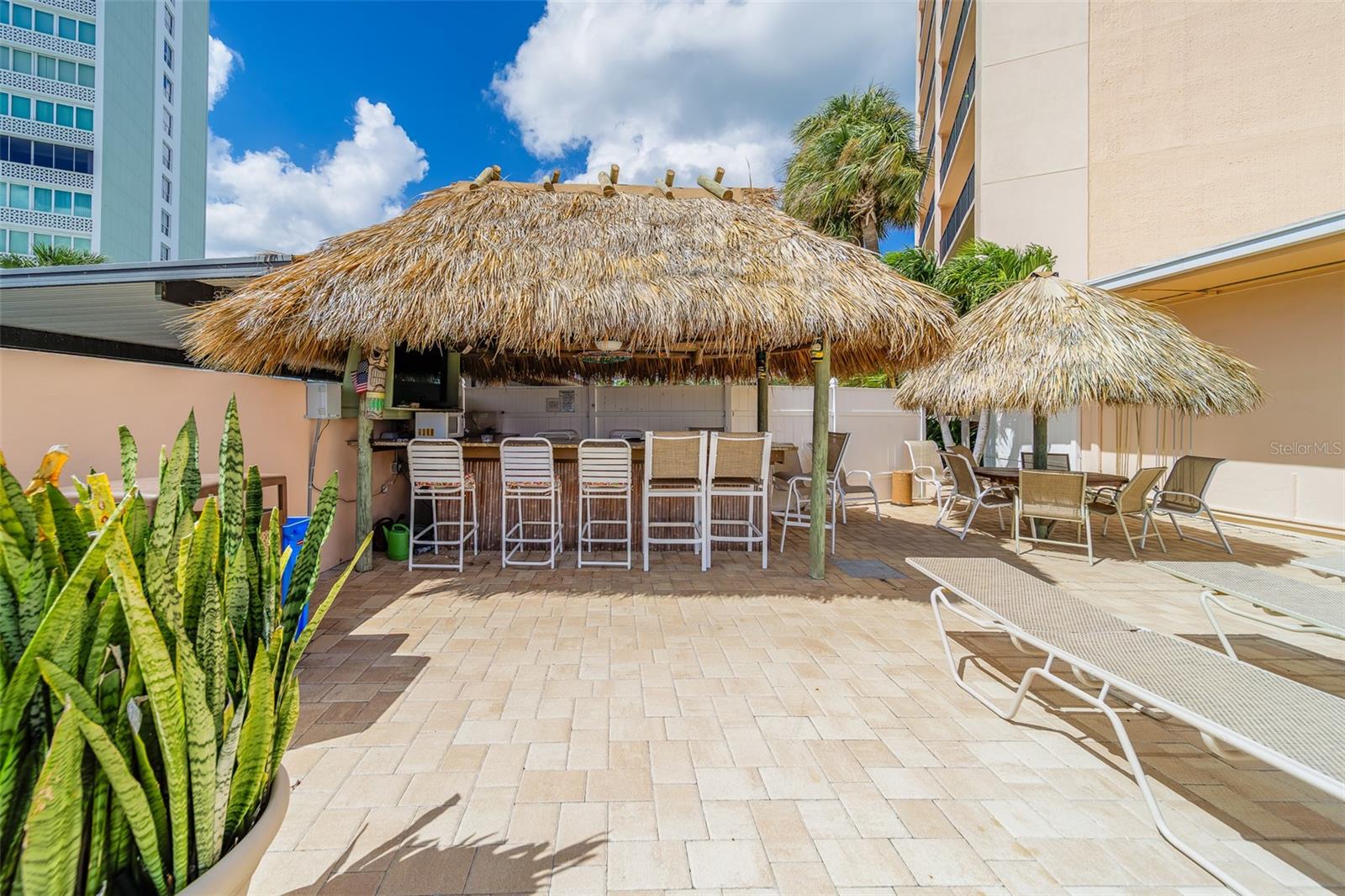 51 ISLAND WAY CONDO - Residential