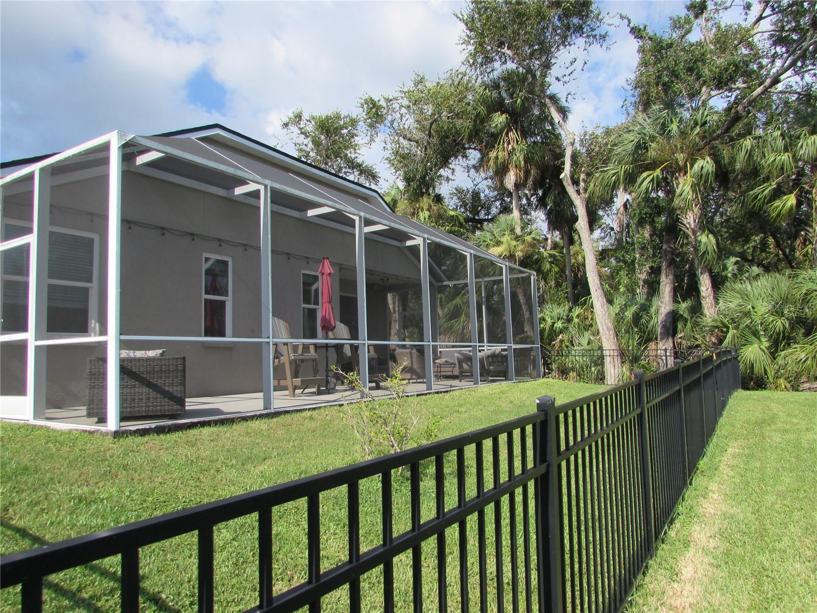 SILVERLAKE - Residential