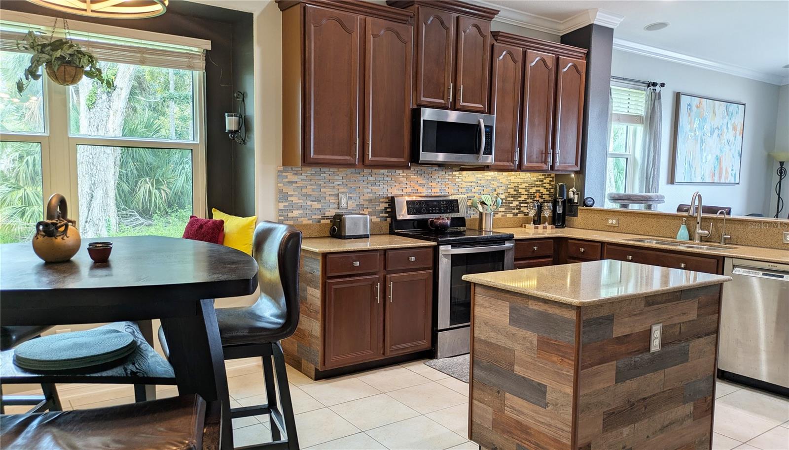 SILVERLAKE - Residential